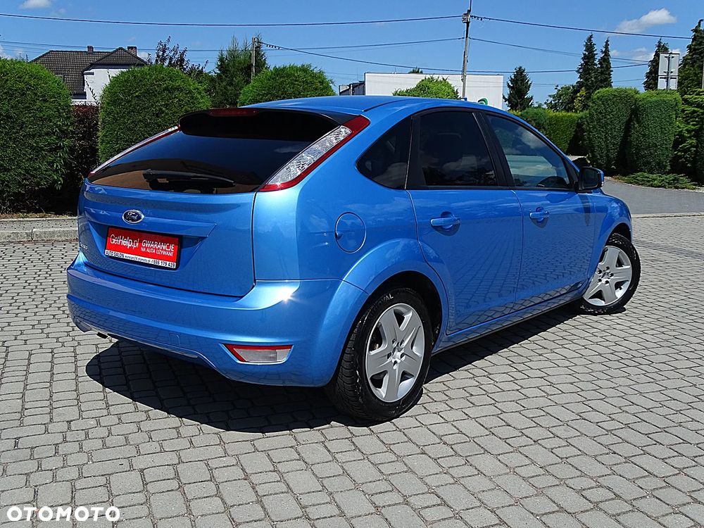 Ford Focus 1.6 16V Ghia - 19