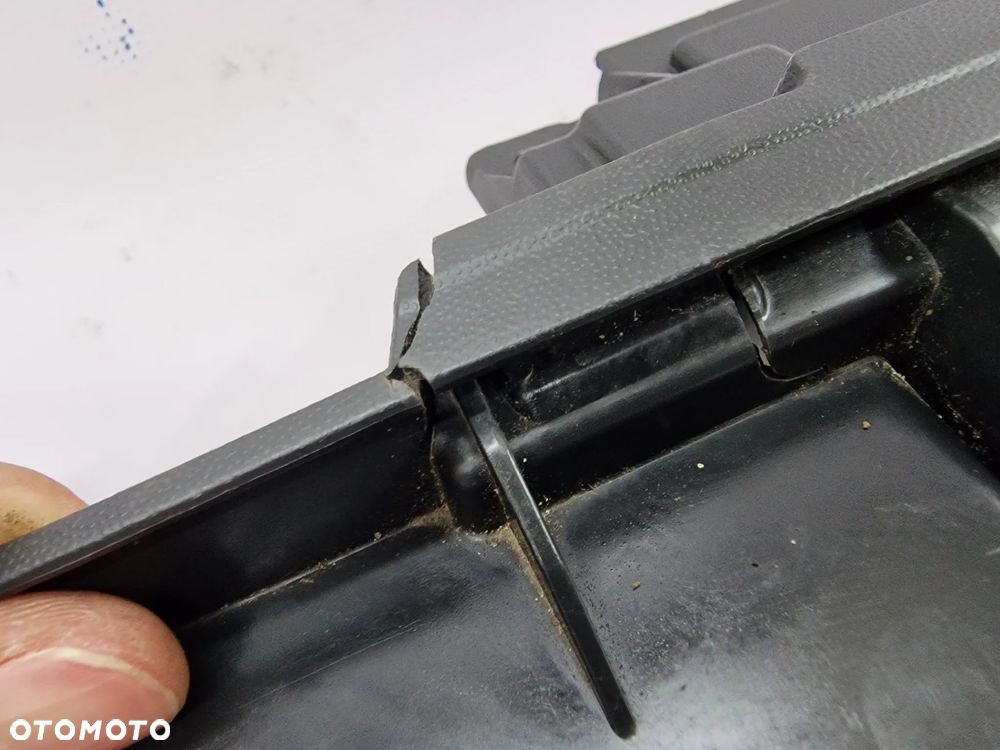 SEAT TARRACO 5FJ OSŁONA PASA / WZMOCNIENIE GÓRNE ZDERZAKA , NR 5FJ853692B / 5FJ853642B , NR AUKCJI GR301 - 8
