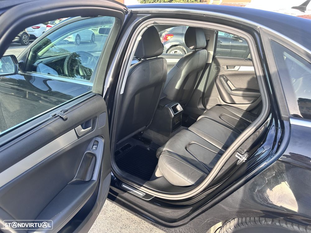 Audi A4 - 4