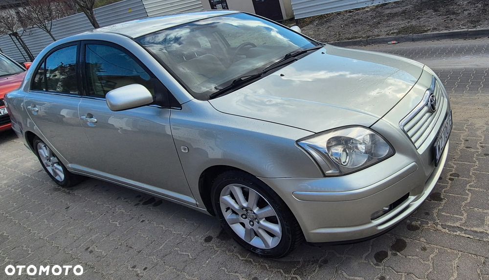 Toyota Avensis 2.0 VVT-i Prestige - 1
