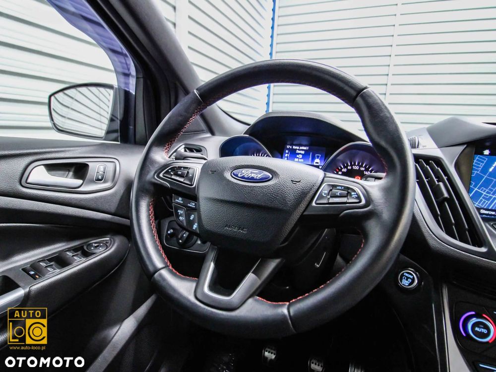 Ford Kuga 1.5 EcoBoost 2x4 ST-Line - 22