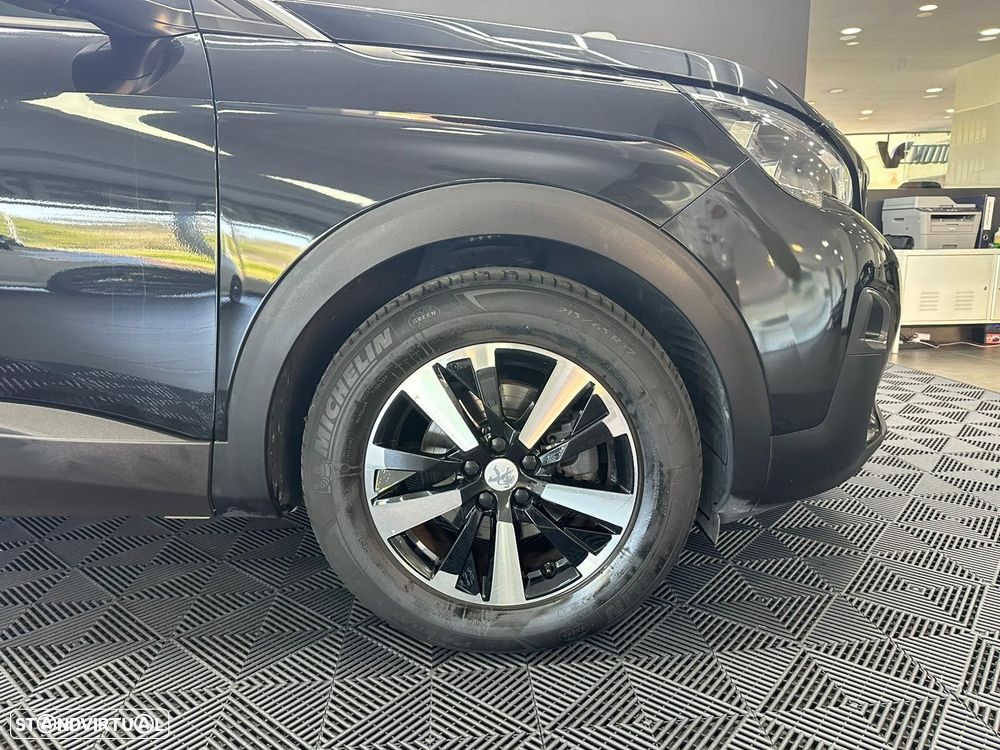 Peugeot 3008 1.5 BlueHDi GT Line EAT8 - 6