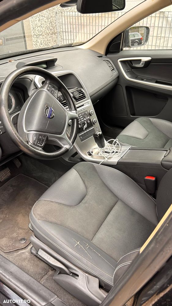Volvo XC 60 D3 Aut. Summum - 8