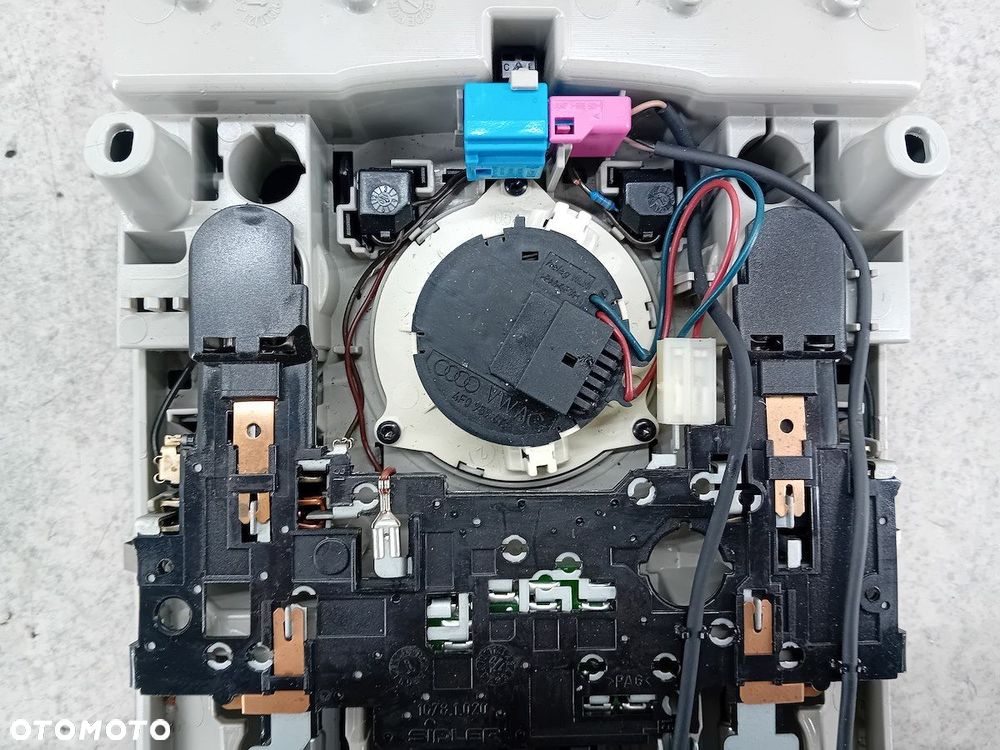LAMPKA PODSUFITKI AUDI A6 C6 FL 4F0947135CE 11855.0.155 - 7