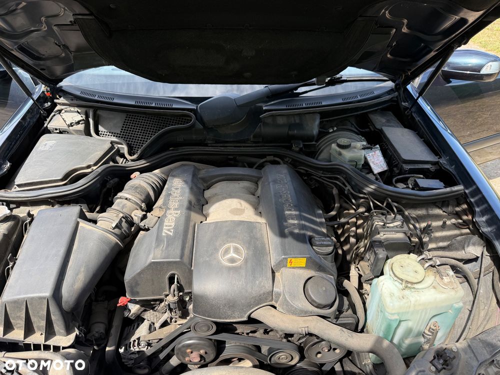 Mercedes-Benz Klasa E - 20