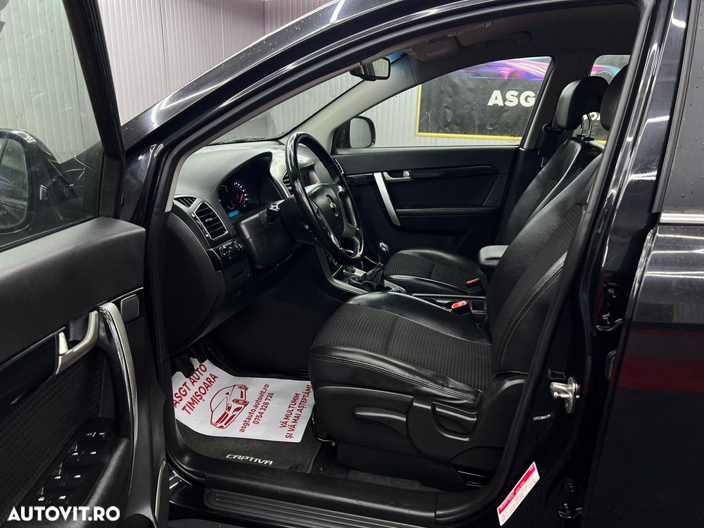 Chevrolet Captiva - 11