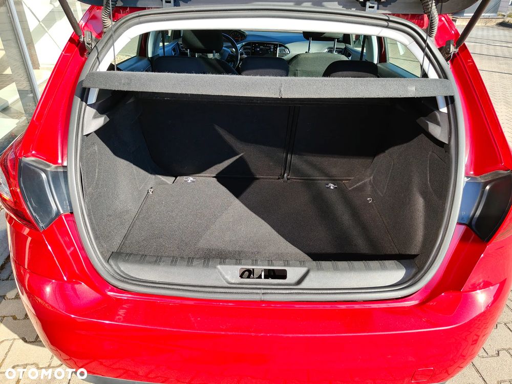 Peugeot 308 - 5