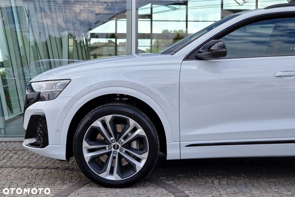 Audi Q8 55 TFSI e PHEV Quattro Tiptronic - 6