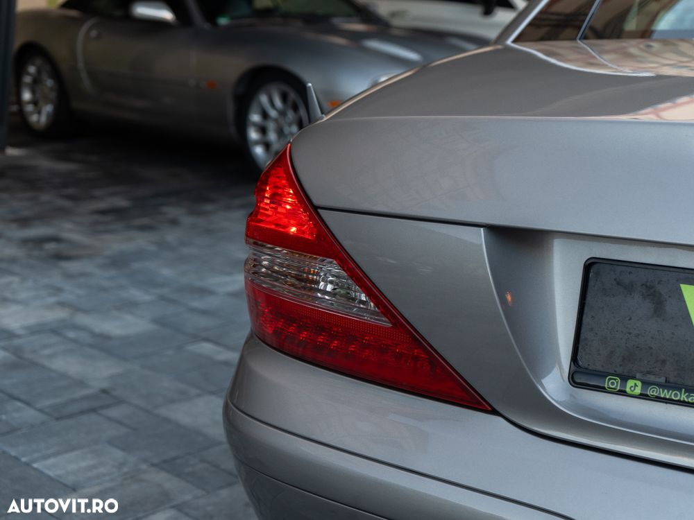 Mercedes-Benz SL - 12