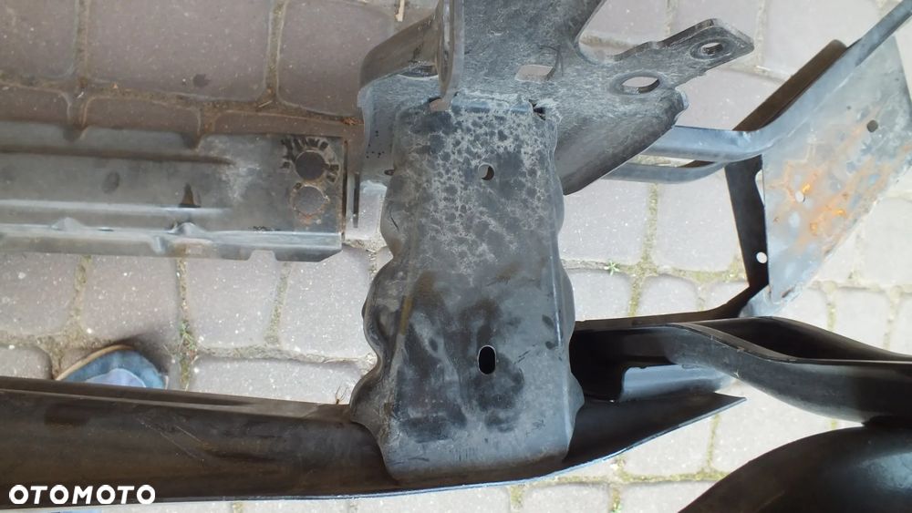 Belka zderzaka przedniego Crafter II Man - 9