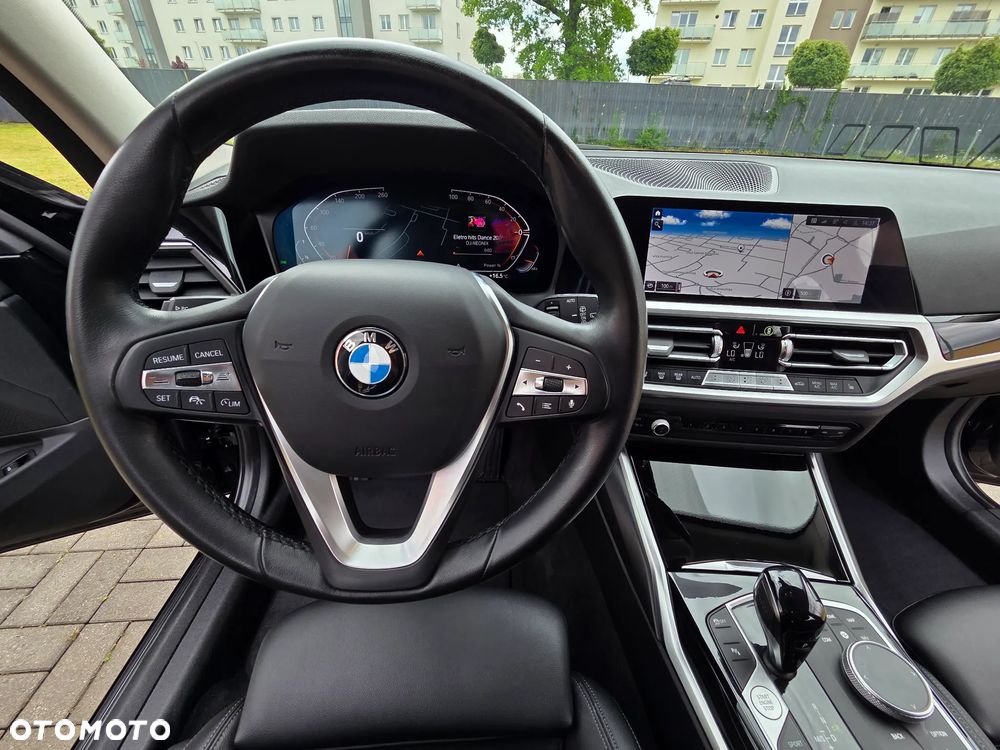 BMW Seria 3 320d M Sport Shadow sport - 34