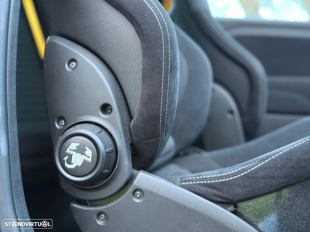 Abarth 695 Competizione - 9