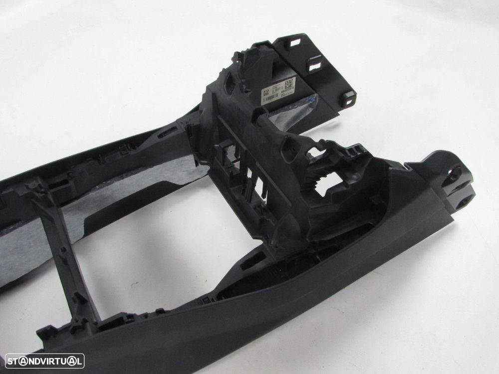 Consola Central C/ Apoio Braço Usado / Original BMW 1 (F40) 51169460092 - 4