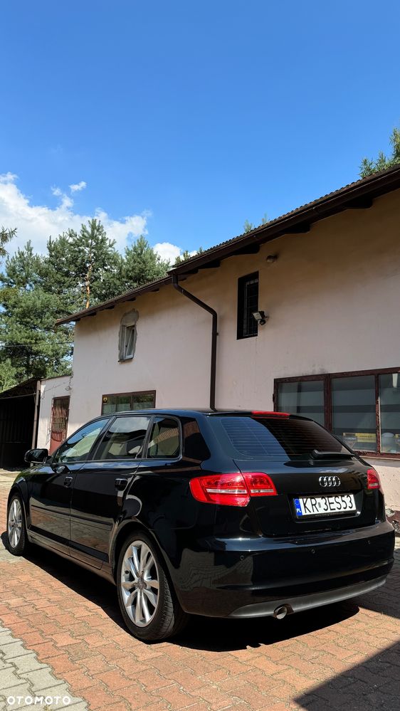 Audi A3 - 8
