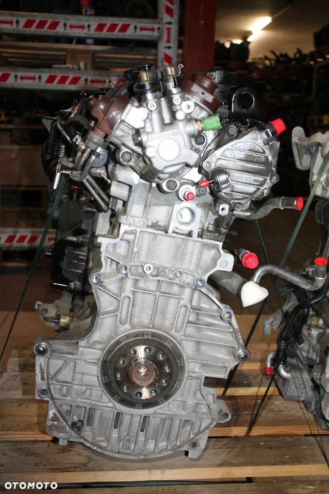 VOLVO V70 S80 XC70 V60 S60 XC60 2.4 D3 / D4 / D5 SILNIK D5244T17 - 8