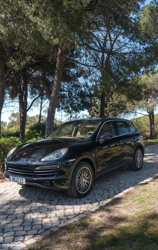 Porsche Cayenne - 3
