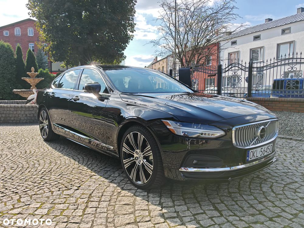 Volvo S90 - 2