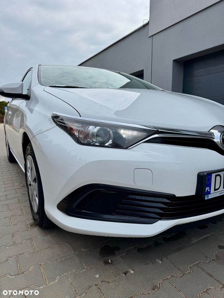 Toyota Auris 1.6 Active - 17