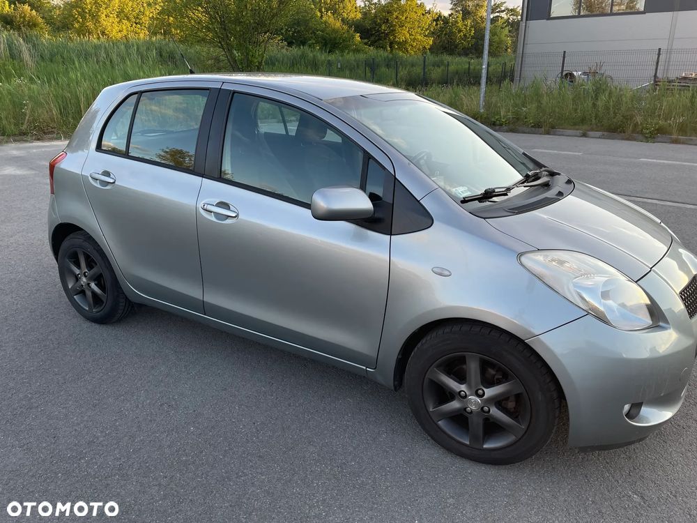 Toyota Yaris 1.3 Luna - 3