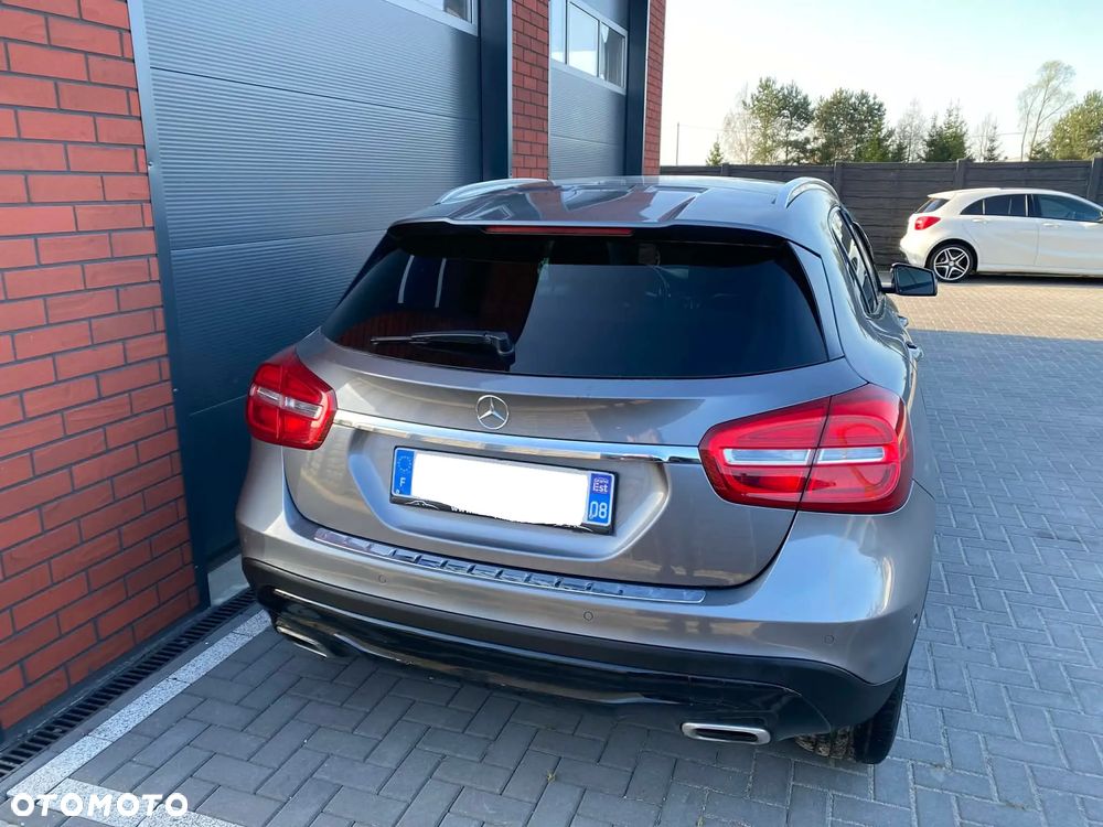 Mercedes-Benz GLA 200 CDI 7G-DCT Edition 1 - 23