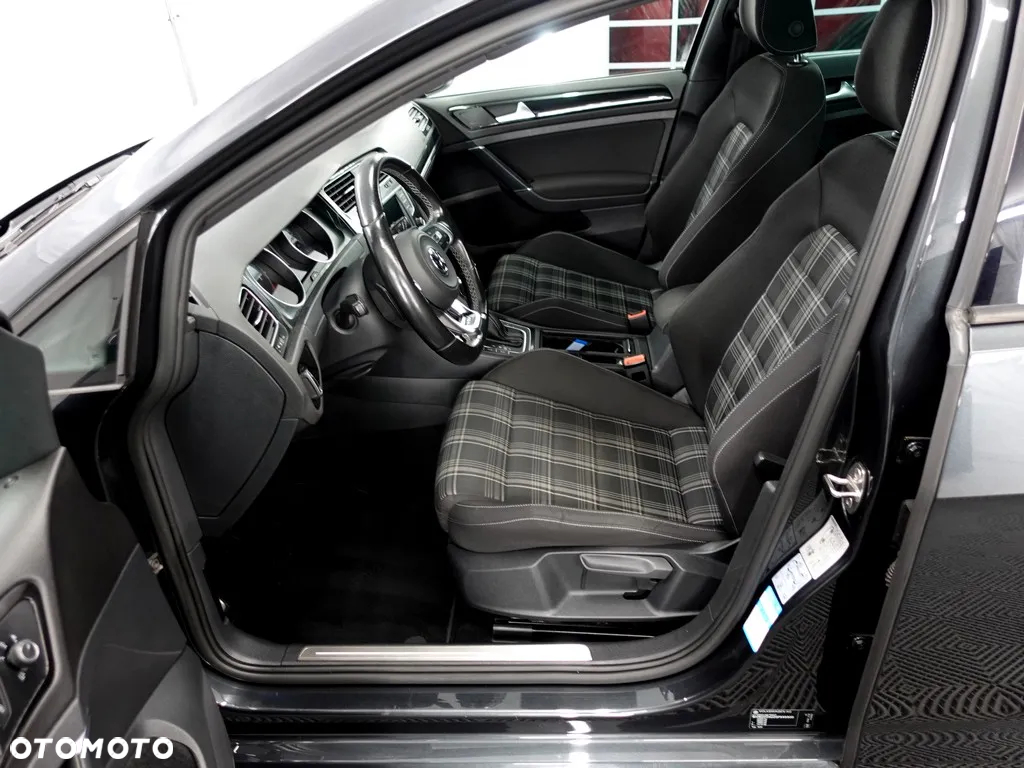 Volkswagen Golf VII 2.0 TDI BMT GTD DSG - 8