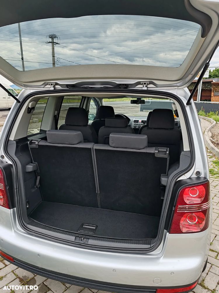 Volkswagen Touran 1.6 United - 9