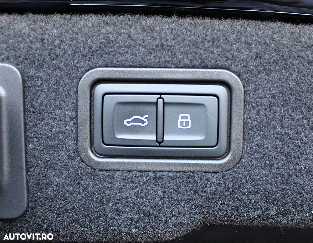 Audi A8 60 TFSI e quattro Tiptronic PHEV - 39