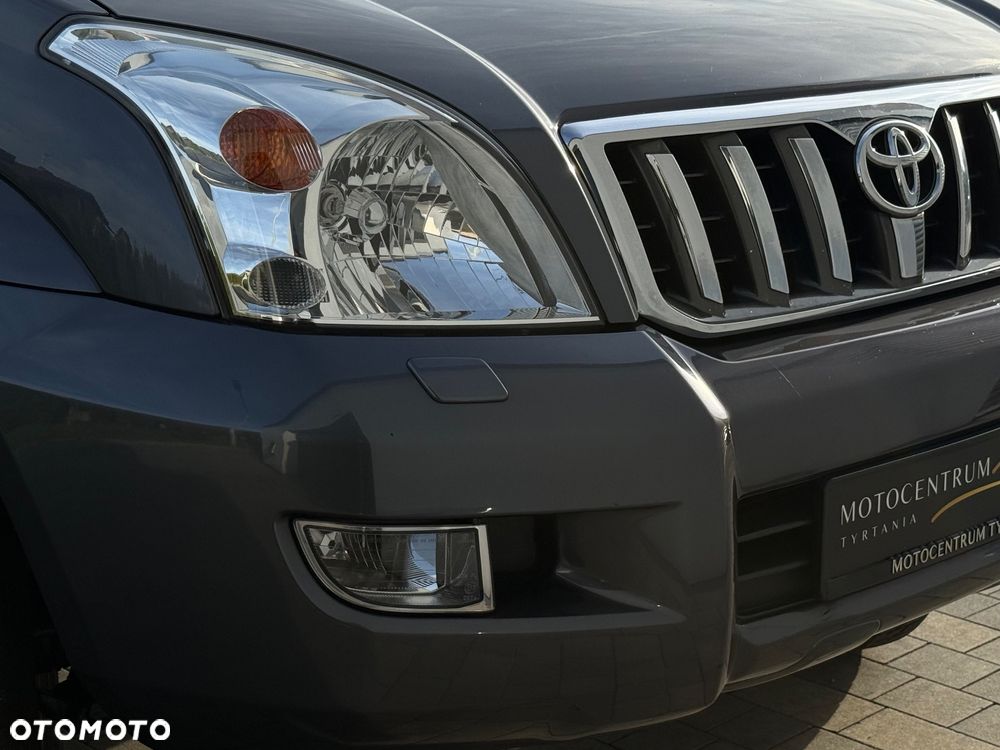 Toyota Land Cruiser D-4D Executive - 40
