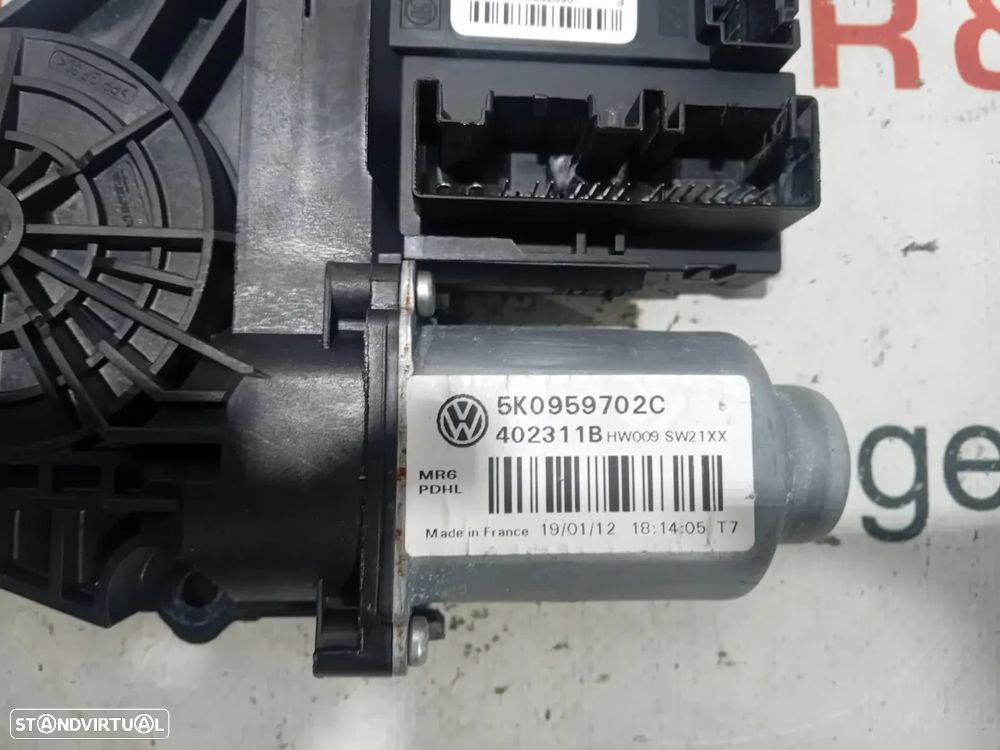 Motor de Elevador de Vidro Porta Frente Direito VW Golf 6 VI 5K0959792A 402311B Original - 2