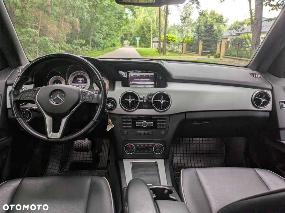 Mercedes-Benz GLK 220 CDI DPF BlueEFFICIENCY 7G-TRONIC SPORT EDITION - 11