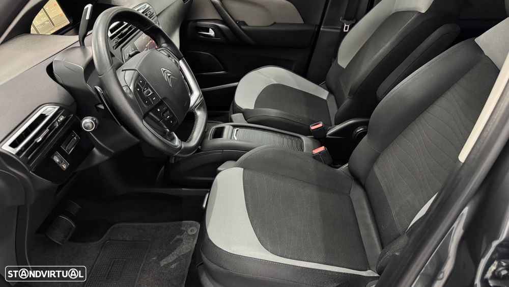 Citroën C4 Grand Picasso 1.6 BlueHDi Intensive EAT6 J17 - 26