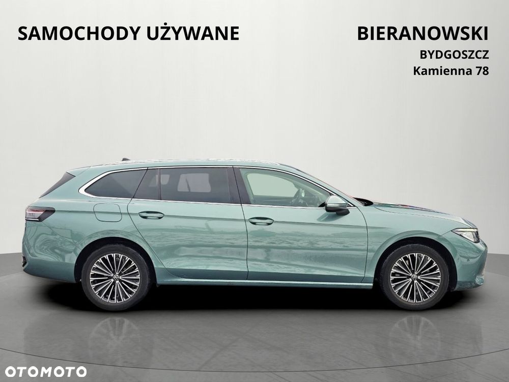 Volkswagen Passat Variant - 2