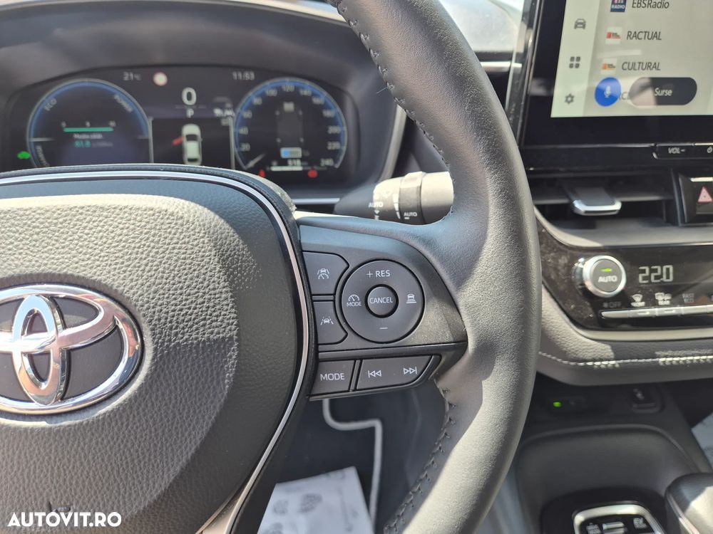 Toyota Corolla 1.8 HSD Business - 21