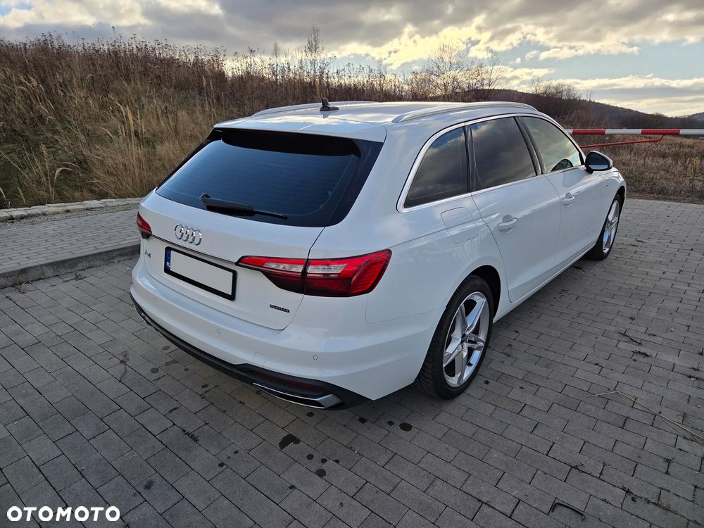 Audi A4 Avant 40 TDI quattro S tronic S line - 22
