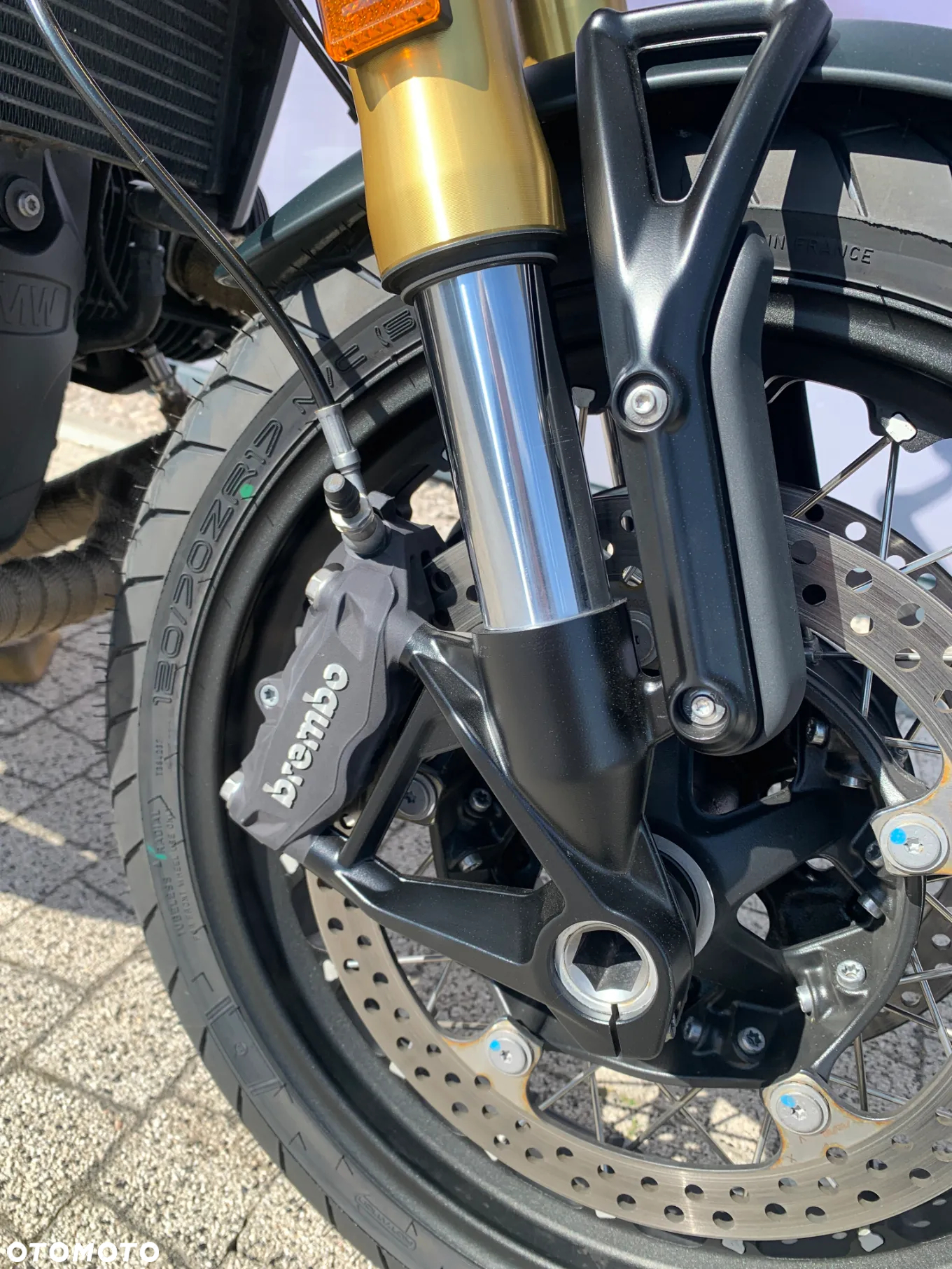 BMW R - 11