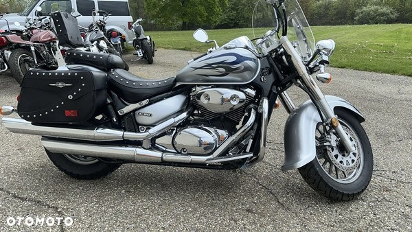 Suzuki VL 800 Volusia - Boulevard C50