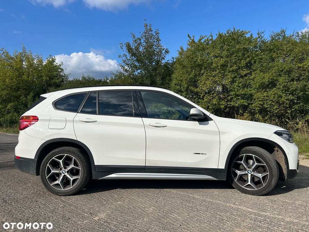 BMW X1 sDrive18d xLine - 16