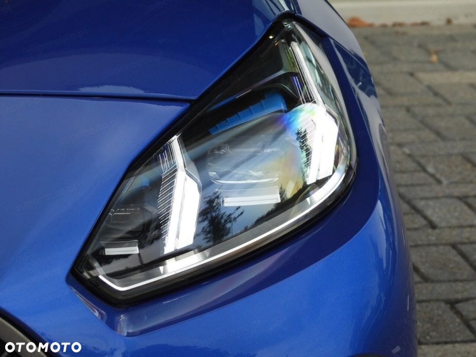 BMW Seria 1 120 mHEV - 8