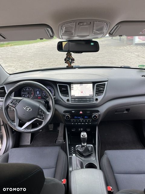 Hyundai Tucson 2.0 CRDI 2WD Style - 6
