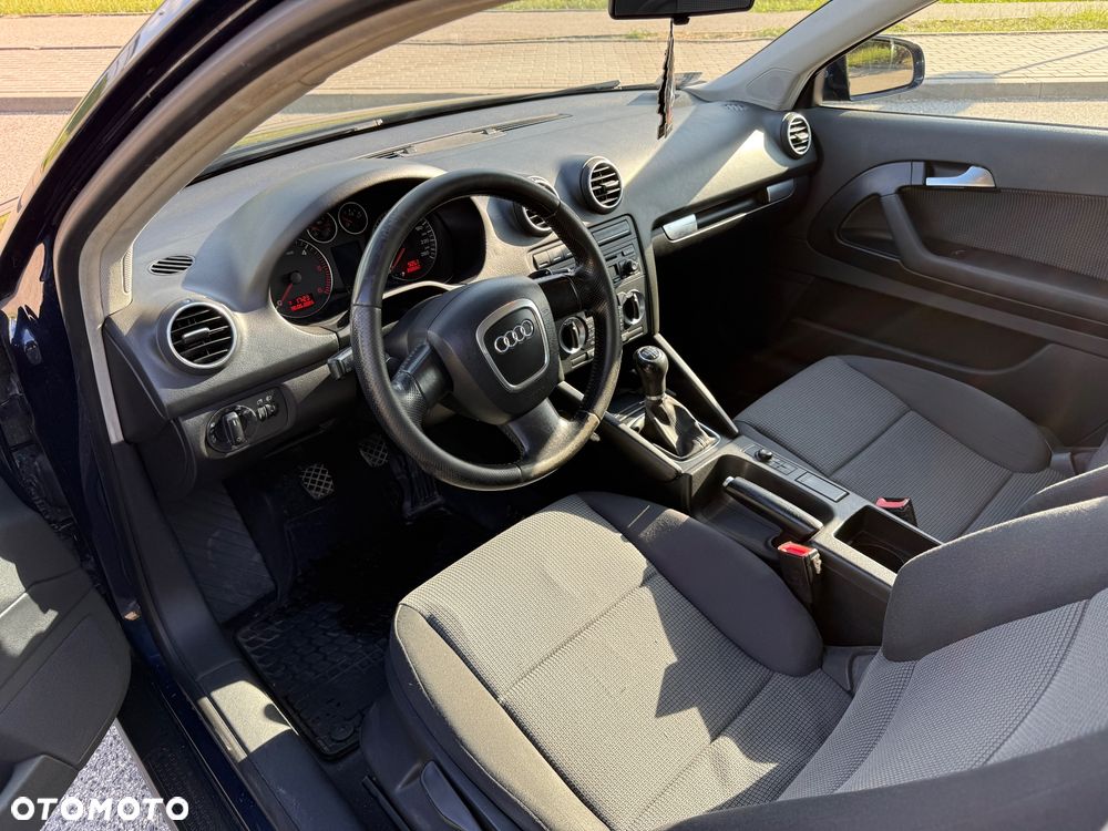 Audi A3 3-drzwiowe 1.9 TDI DPF Attraction - 7