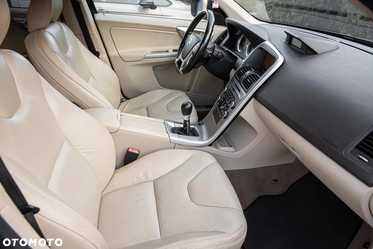 Volvo XC 60 DRIVe Summum - 12