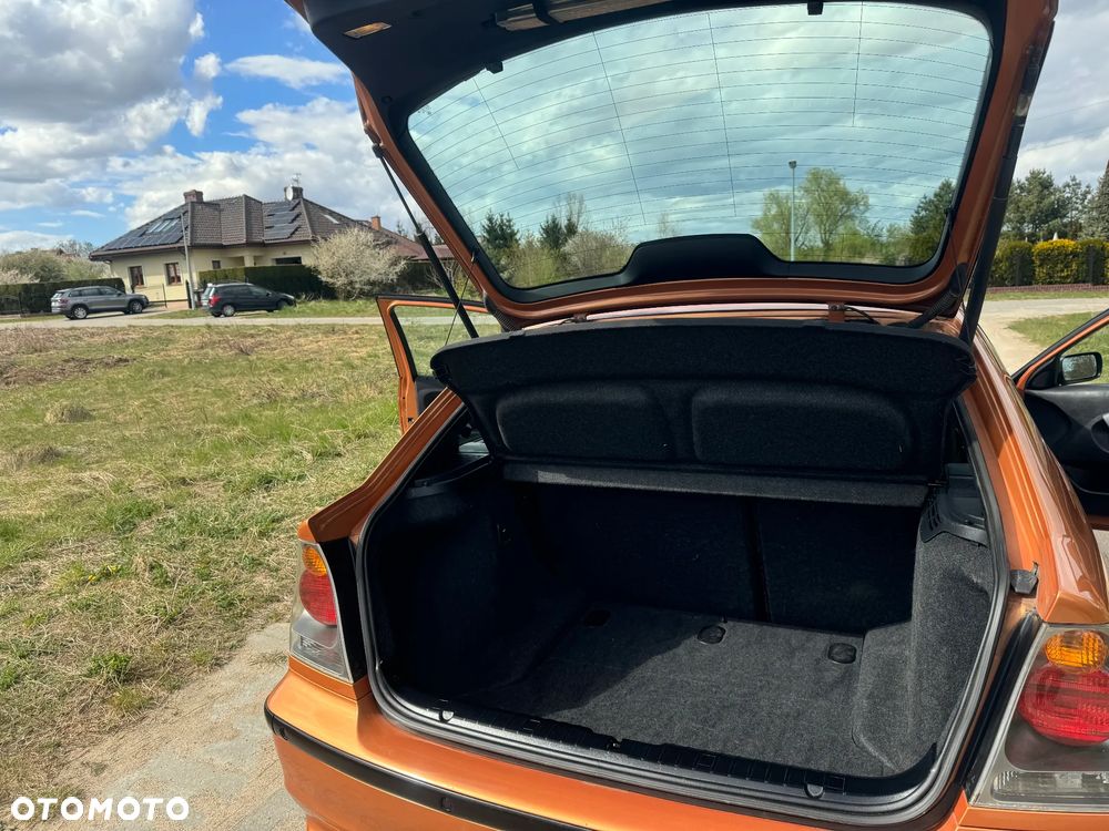 BMW Seria 3 - 10