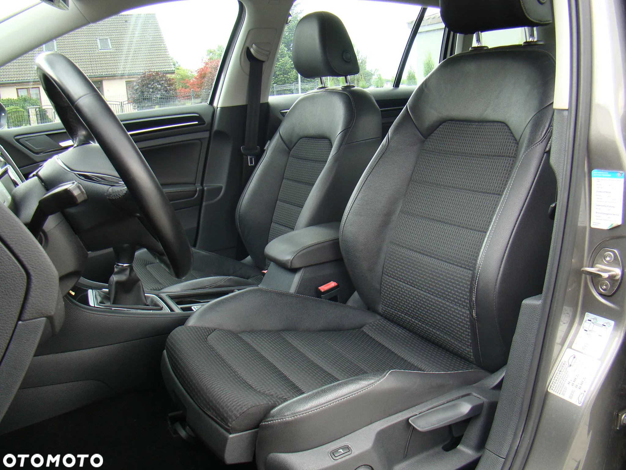 Volkswagen Golf Variant 2.0 TDI (BlueMotion Technology) Highline - 25