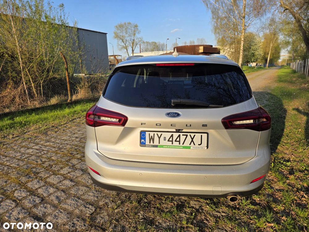 Ford Focus 1.0 EcoBoost mHEV Titanium X - 2