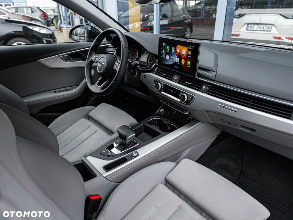 Audi A4 Limousine - 26