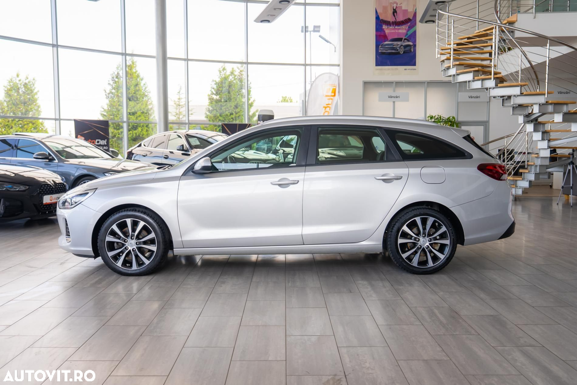 Hyundai i30 1.6 CRDI Automatik Trend - 10