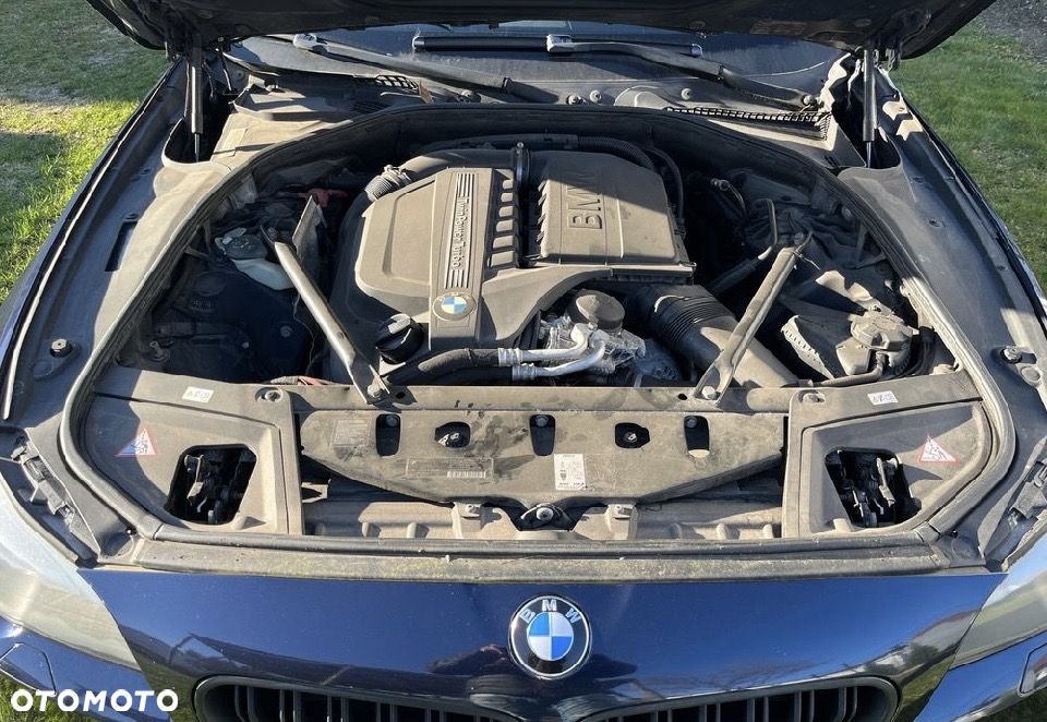 BMW Seria 5 535i - 14