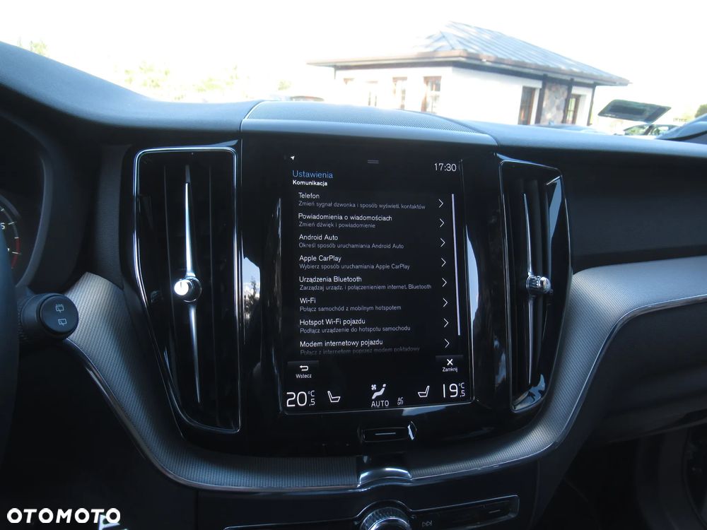 Volvo XC 60 T4 R-Design - 31