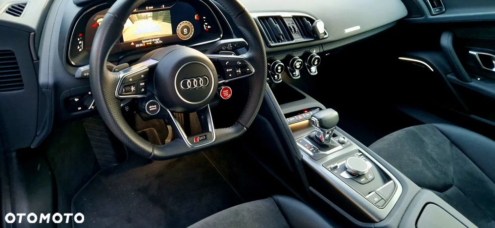Audi R8 Coupé - 14