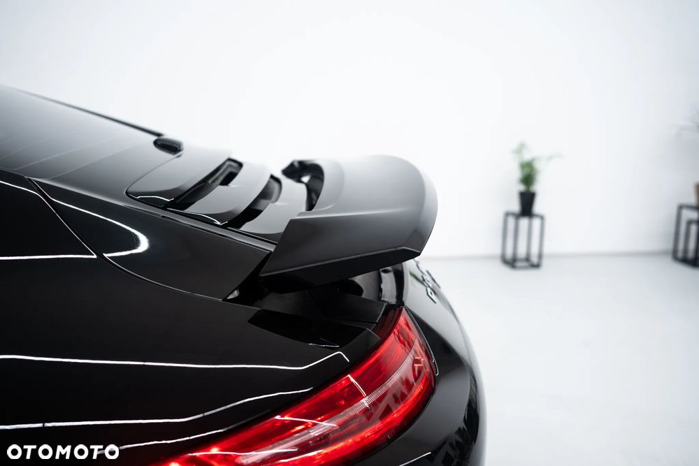 Porsche 911 Carrera PDK Black Edition - 10